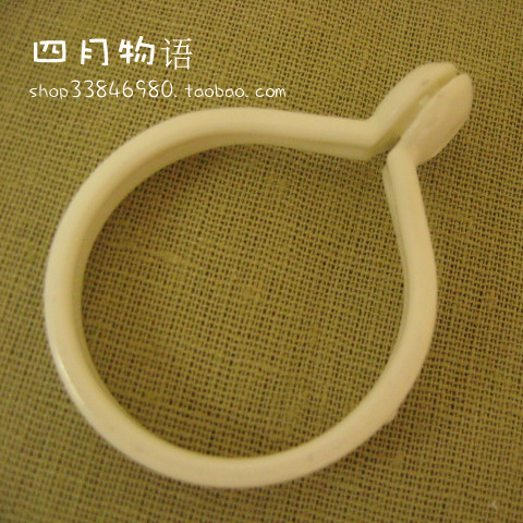 窗簾環 可扣式 杆子不需要拆卸 方便實用 1元3個在類目 居家布藝, 窗簾門簾及配件, 輔料配件, 無紡布中 - 來自Buy2taobao.com提供專業的淘寶代購服務