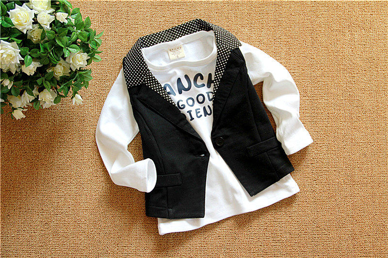 <em>儿童马甲/背心</em>,2010新款 可爱小熊刺绣 两面穿