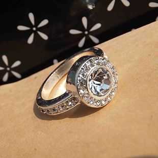  青岛外贸饰品批发 欧美原单 外贸戒指 钻戒指大清仓 每人限拍5枚