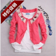 2012新款春装韩版女式甜美糖果镂空花边小开衫<span class=H>毛衣</span>外套针织小披肩