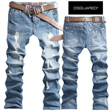 Dsquared2 2010原单柜上热卖破洞浅色直筒牛仔裤