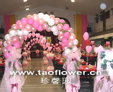 上海婚禮婚慶布置-氣球拱門氣球布置-上海婚慶-小凡花坊AA159在類目 節慶用品/禮品, 氣球/飄空氣球, 飄空氣球中 - 來自Buy2taobao.com提供專業的淘寶代購服務