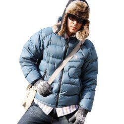 御寒极品THENORTHFACE 700克真羽绒服