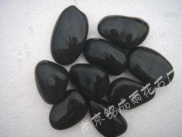 特级深抛光雨花石/鹅卵石/五彩石/家装石/铺地石/黑石2-4CM/斤