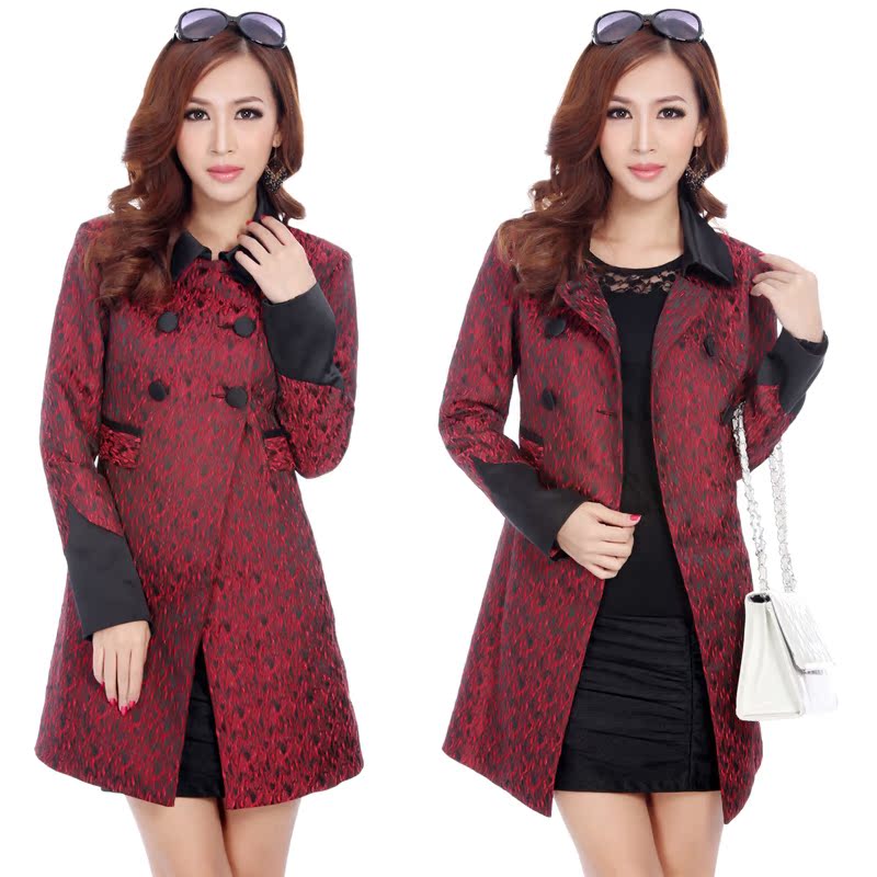 <em>哥弟官方</em>旗舰店 2012<em>女装</em>款秋装提花风衣外套