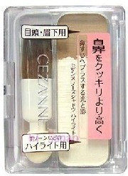 日本带回vivi强烈推荐高挺鼻影*轮廓突出高光二合一组合%好评正品