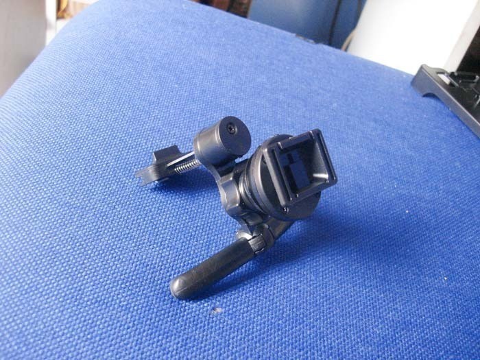 贝思特 EL-070B EL-070E EL-07GPS导航出风口支架在类目 汽车/用品/配件/改装, 汽车GPS导航仪及配件, GPS支架中 - 来自Buy2taobao.com提供专业的淘宝代购服务