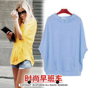 People go crazy grab  loose code bat sleeve with hood and guard clothing TE994