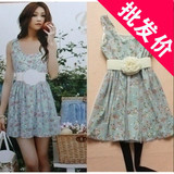 2012年蘑菇街女装小碎花背心裙连衣裙配花朵腰带（人气爆款）