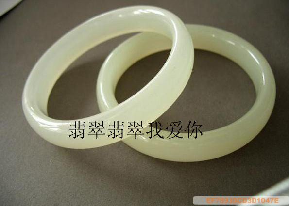 天然阿富汗 A料 青白玉 玉镯在類目 家居飾品, 雕刻工藝, 玉雕中 - 來自Buy2taobao.com提供專業的淘寶代購服務
