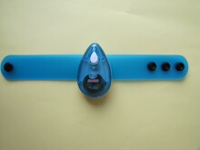 HMR-D9多频驱蚊器 电子赶蚊器 宝宝防蚊器 静音驱蚊器 手表驱蚊器