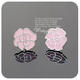 韩星李多海戴的粉色玫瑰耳钉