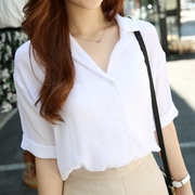 夏季五分袖西装领白色衬衫，女韩版宽松百搭复古雪纺短袖上衣潮