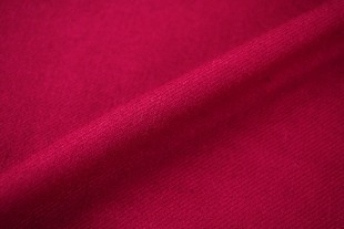 深玫红色秋冬羊毛羊绒布料，毛呢子(毛呢子)面料，大衣裙子裤子服装面料