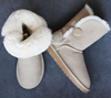 韩国欧美风5803一粒扣羊皮，皮毛一体中筒平跟雪地靴冬季女沙色米白