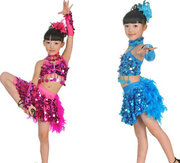 女童儿童羽毛拉丁舞裙舞蹈，裙表演服蓬蓬比赛亮片恰恰伦巴演出服装