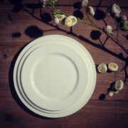 纯白骨瓷平盘浅盘蛋糕盘点心，盘西餐盘牛排，盘家用陶瓷餐具圆形碟子
