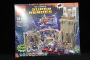 lego乐高积木拼装玩具 英雄 蝙蝠侠 蝙蝠洞 76052
