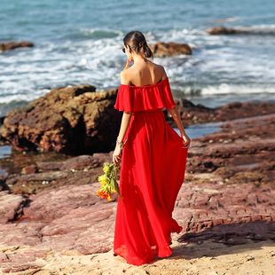 沙漠旅游穿搭拍照红裙度假连衣裙，海边沙滩裙，一字肩大红色长裙女夏