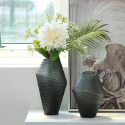 彩色玻璃花瓶现代北欧美式样板房创意家居装饰品客厅花器花艺摆件