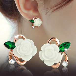 韩版时尚珍珠耳钉女款玫瑰花镶钻贝壳，珠耳环可爱精美耳环饰品