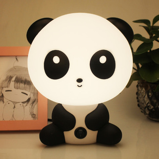 创意卡通可爱节能台灯，熊猫儿童房卧室，插电床头灯led灯小夜灯