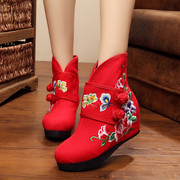 老北京布鞋靴2024秋女单靴短靴淑女刺绣蝴蝶花朵增高坡跟布靴