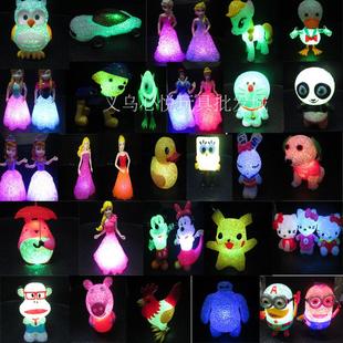 塑料水晶混款七彩小夜灯 渐变色led发光玩具 送小朋友情人节礼物