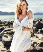 白色长袖衬衫海边度假防晒蕾丝镂空性感比基尼，罩衫罩衣外套沙滩裙