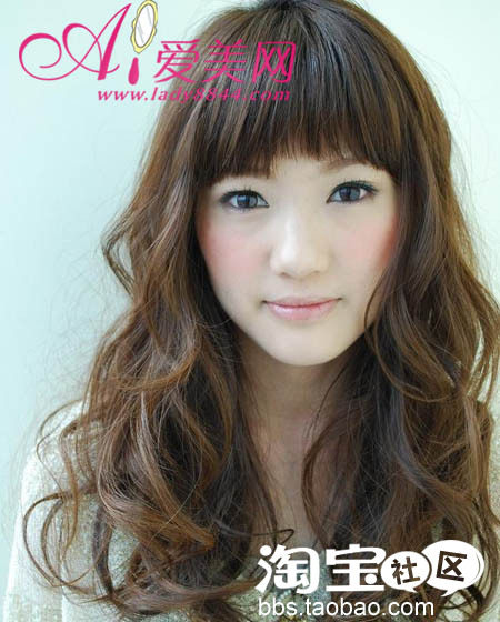 梨花头OUT!<em>芭比公主</em>蛋简单日式<em>发型扎法</em>卷头