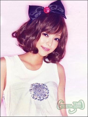 动感卷<em>烫发</em>让你盘发<em>发型</em>变成芭比<em>娃娃</em>_sx4il7