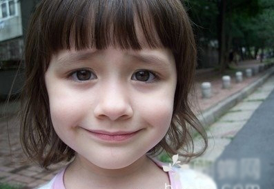 超Q的<em>混血双胞胎姐妹花</em>[35P] - 淘宝画报