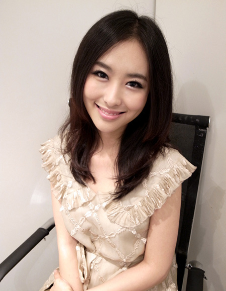 中国第一美女车模!兽<em>韩国女星solbi照片</em>兽罕见