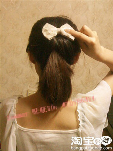 如何编<em>头发</em>夏季花样马尾72变!超实用~~_mp2